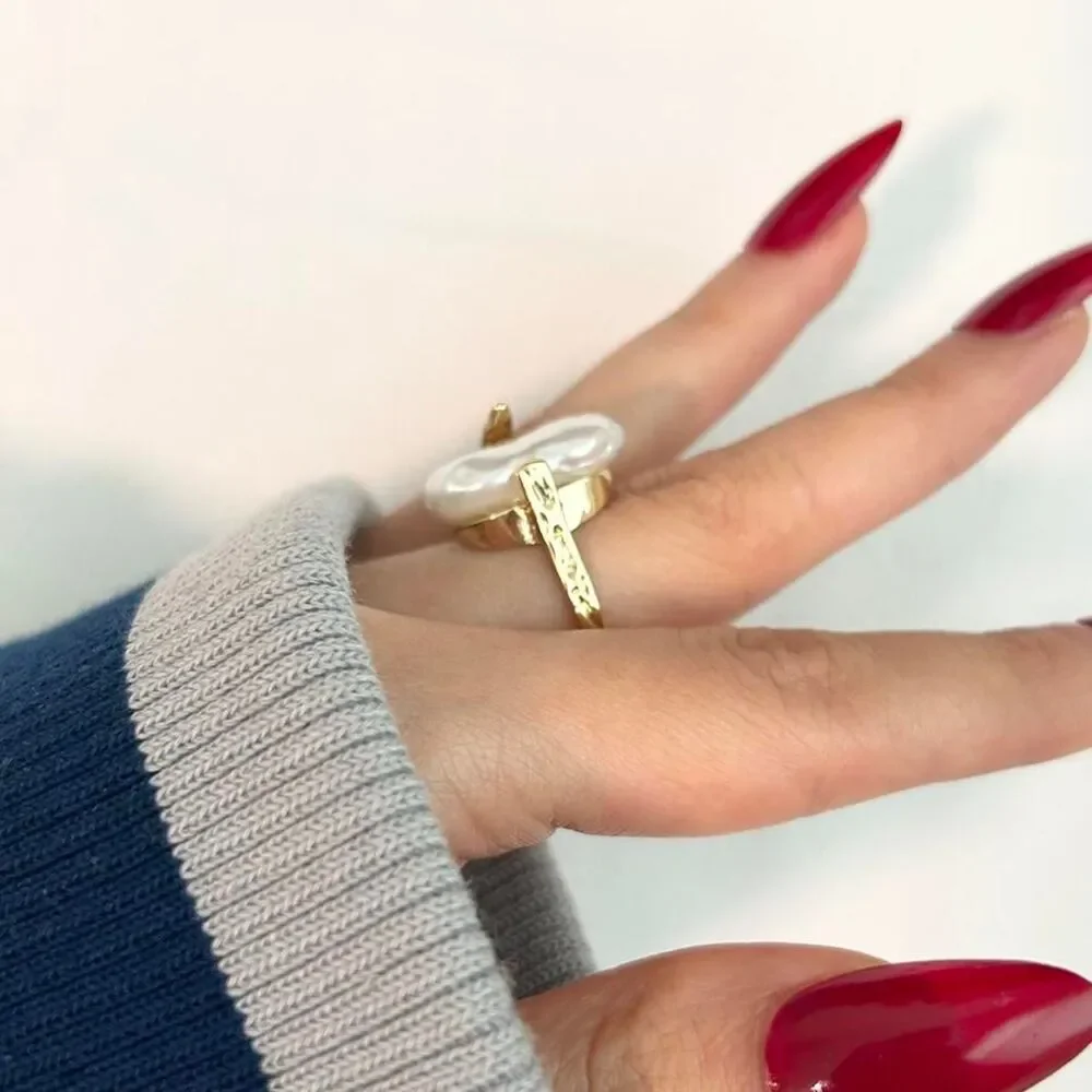 Vintage Inspired Luxury Gold Ring